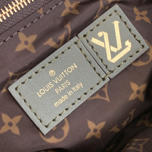 l**is V*t*n speedy bandouliÈre 25