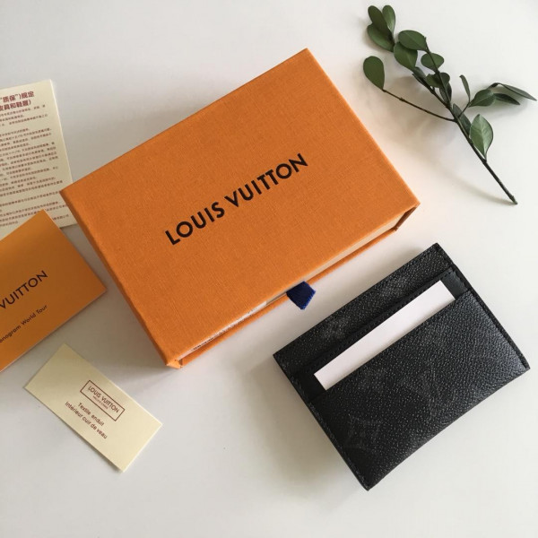 l**is V*t*n bandouliere 50double card holder