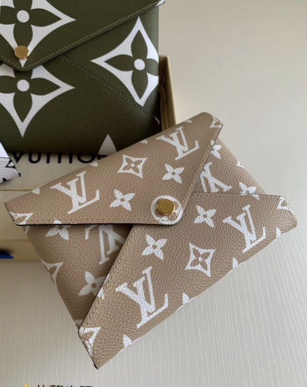 l**is V*t*n pochette kirigami