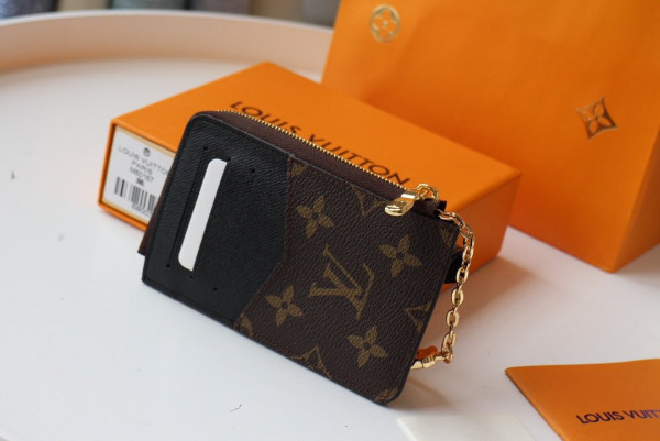 l**is V*t*n card holder recto verso