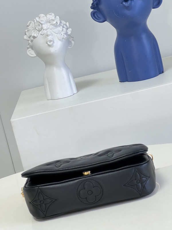 l**is V*t*n wallet on strap bubblegram