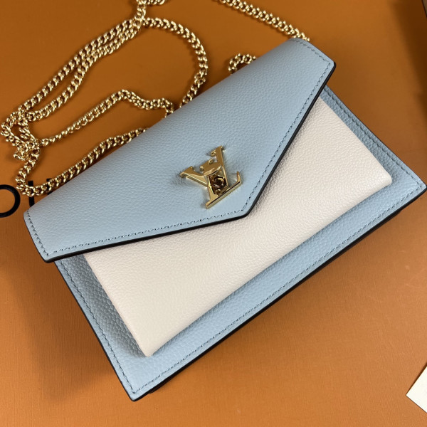 l**is V*t*n mylockme chain pochette