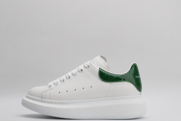 ALEXANDER MCQUEEN Oversized Sneaker