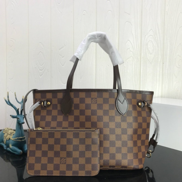 l**is V*t*n neverfull pm