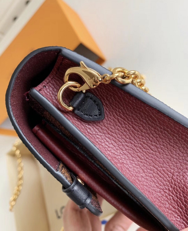 l**is V*t*n vavin chain wallet