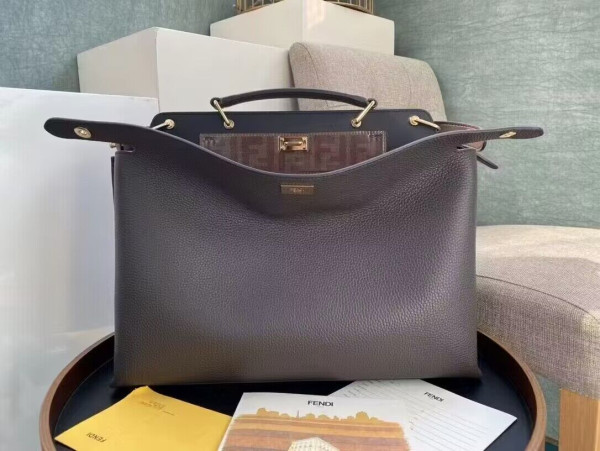 F**di peekaboo tote