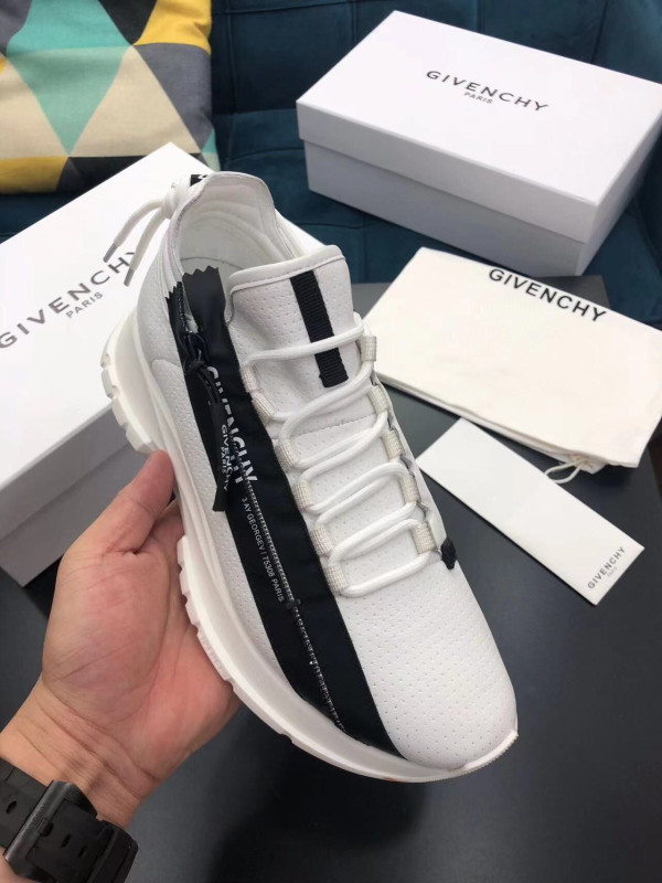 GIVENCHY SPECTRE RUNNER SNEAKERS IN PERFORATED LEATHER WITH ZIP