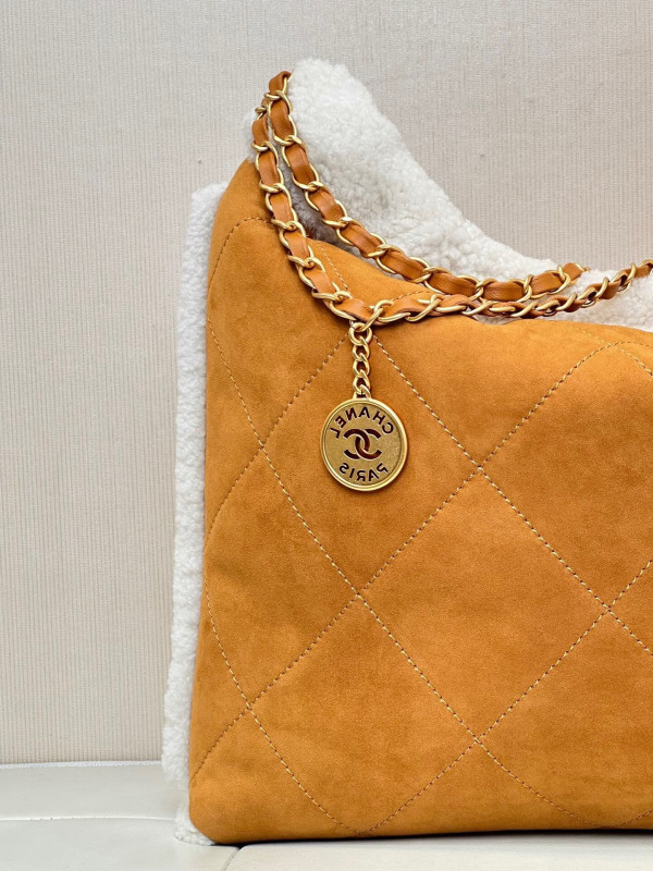 CL 22 HANDBAG