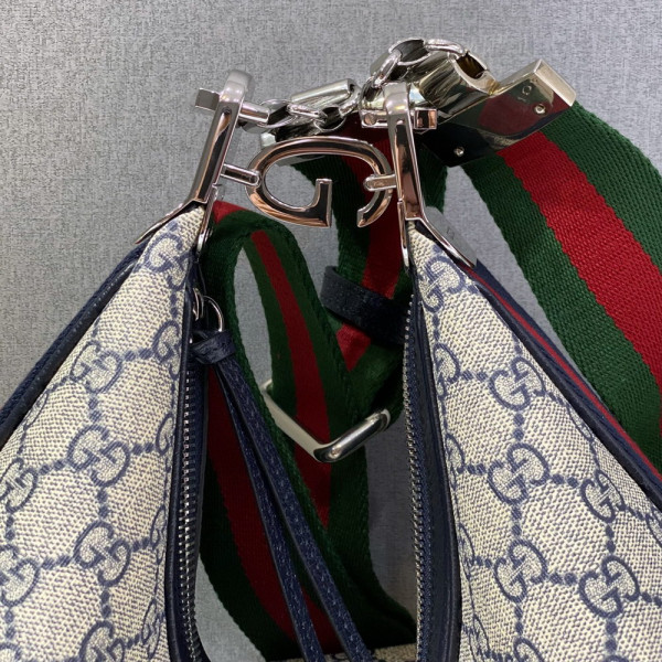 G*u*i attache large shoulder bag
