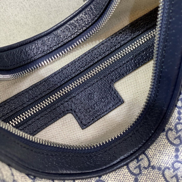 G*u*i attache large shoulder bag