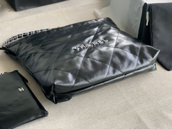CL 22 HANDBAG