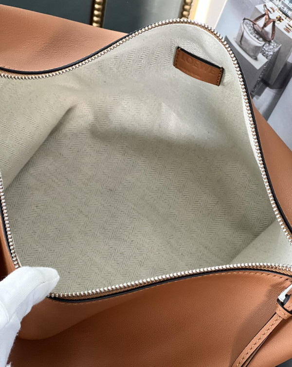 LOEWE Cubi Crossbody bag