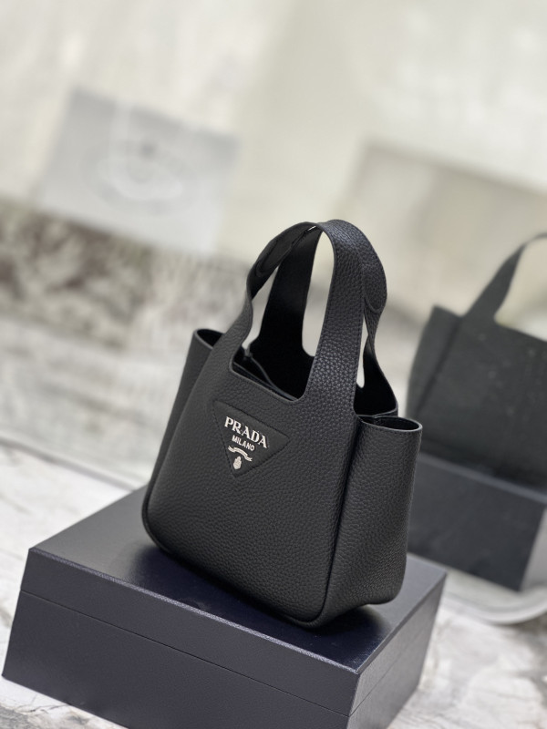 Pra*a leather mini bag