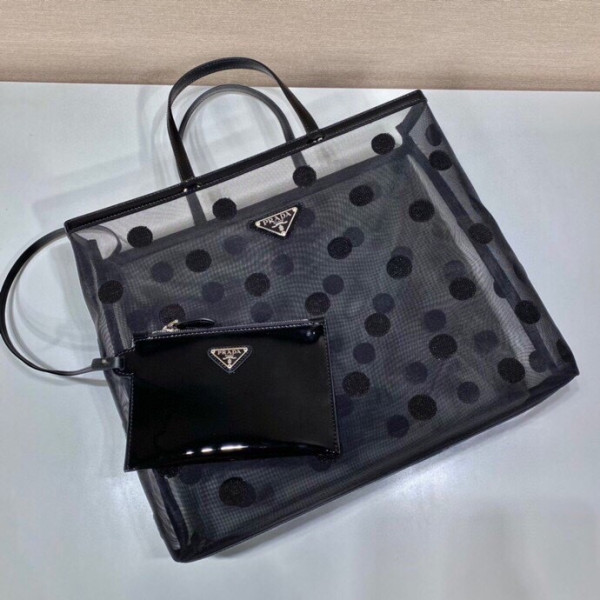 Pra*a tote bag