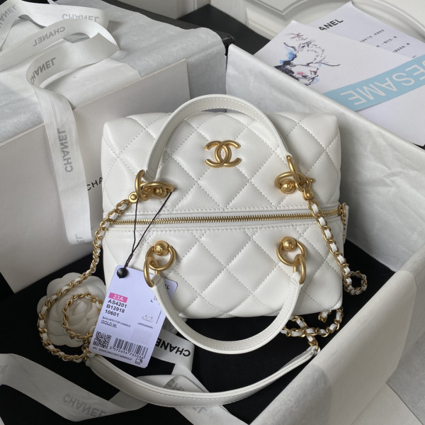 CL BAG WITH TOP HANDLE