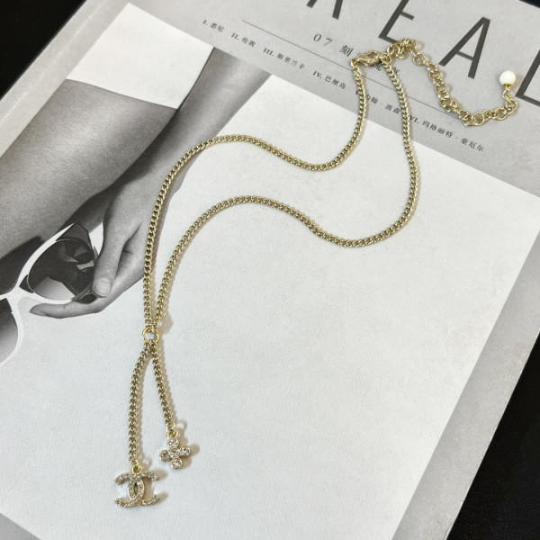 CL NECKLACE
