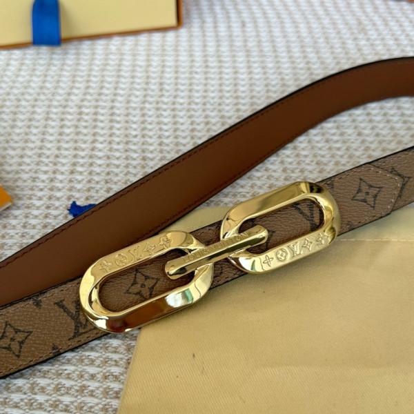 l**is V*t*n belt