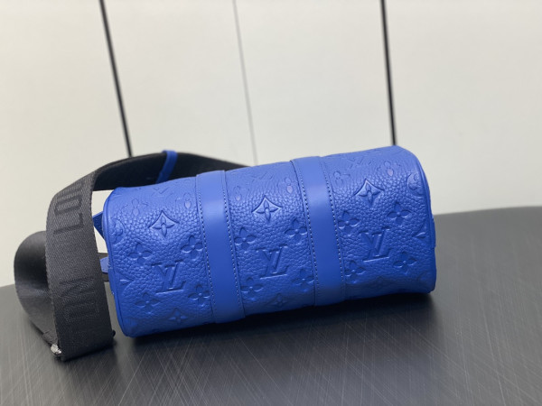 l**is V*t*n keepall bandouliÈre 25