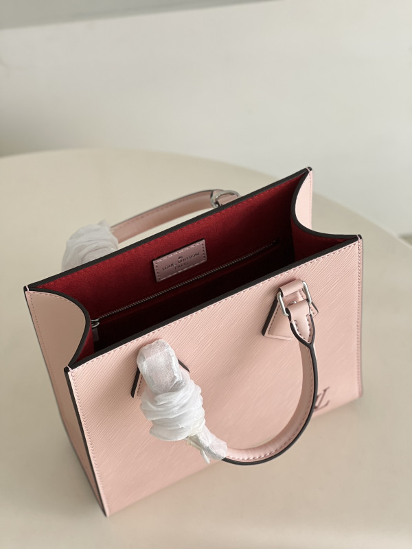 l**is V*t*n petit sac plat