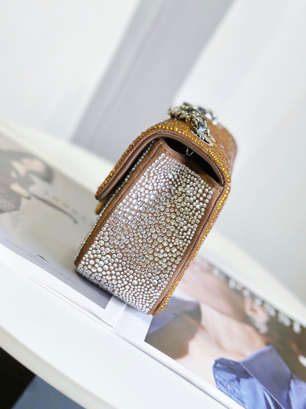 CL FLAP BAG 20CM