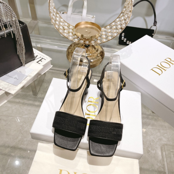 D*or dway heeled sandals