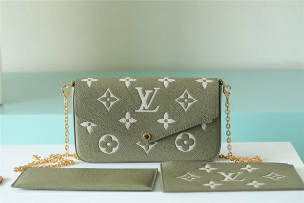 l**is V*t*n pochette fÉlicie