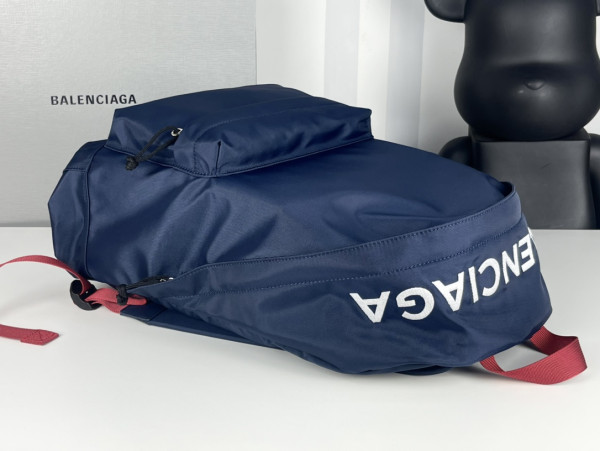 Ba*len*cia*ga backpack