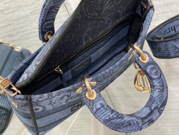 D*or lady d-joy bag