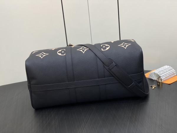 l**is V*t*n keepall bandouliÈre 45