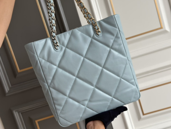 CL TOTE BAG