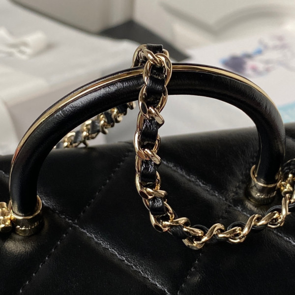 CL SMALL BOX BAG