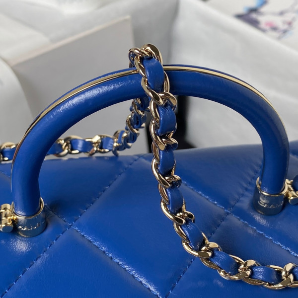 CL SMALL BOX BAG