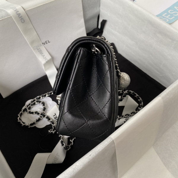 CL MINI FLAP BAG
