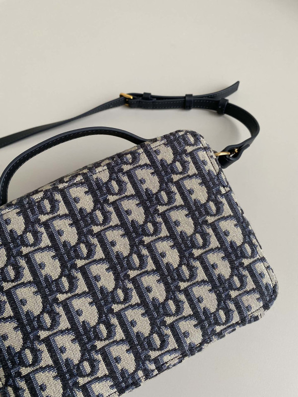 D*or caro bag