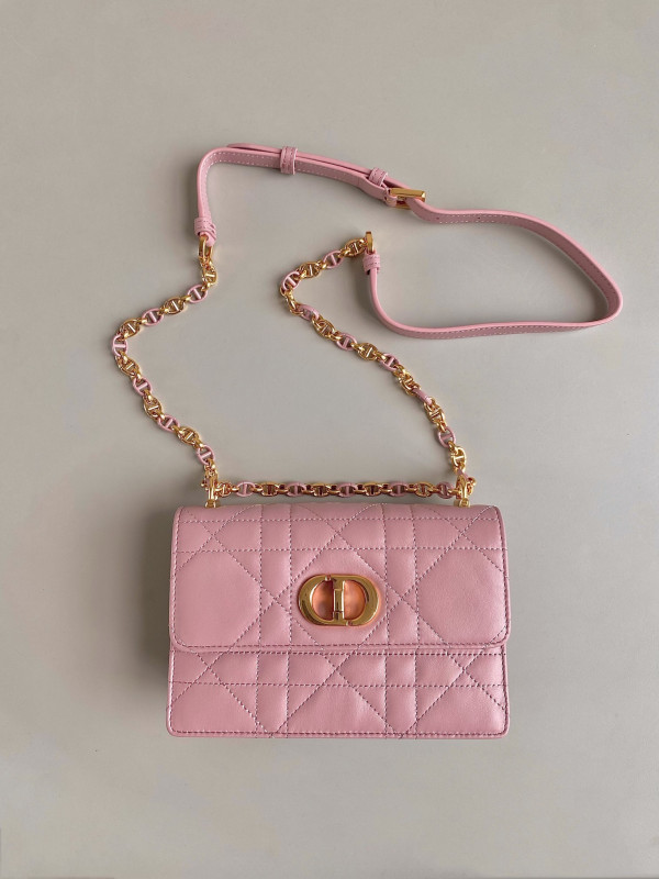 D*or miss caro mini bag