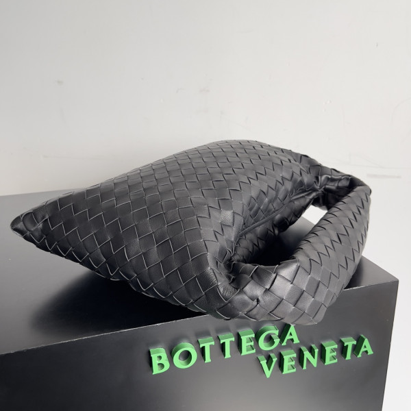 Bo*te*ga ve*ne*ta medium hop
