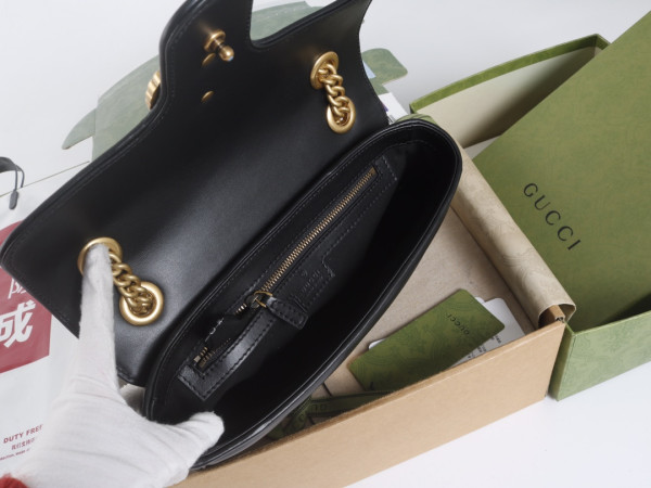 G*u*i gg marmont mini shoulder bag