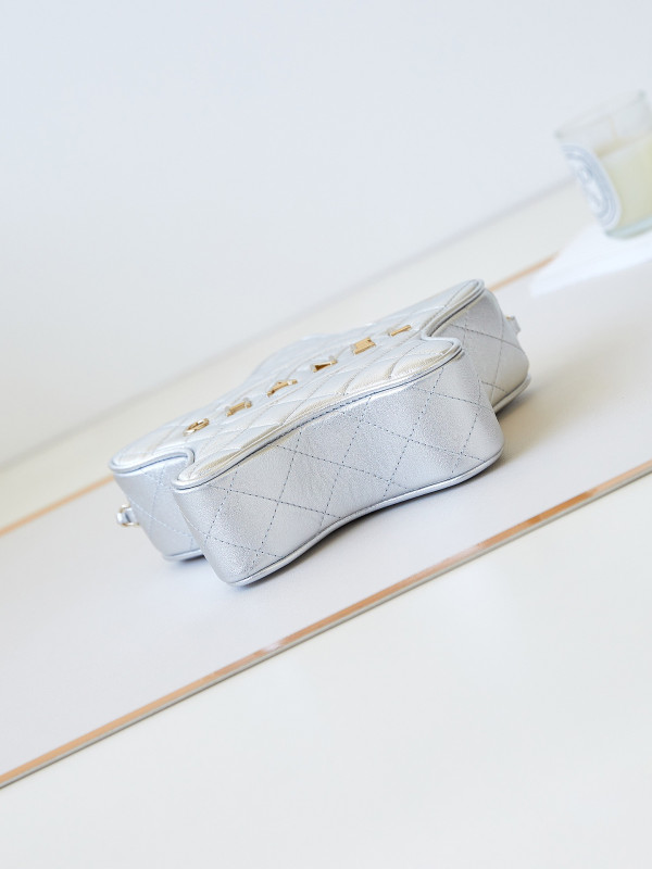 CL STAR HANDBAG