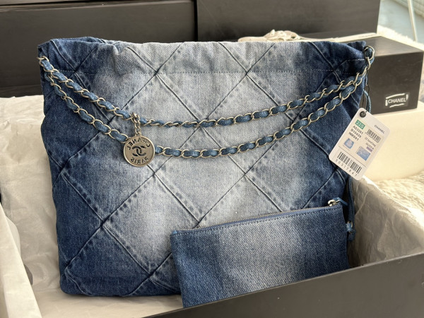 CL 22 HANDBAG
