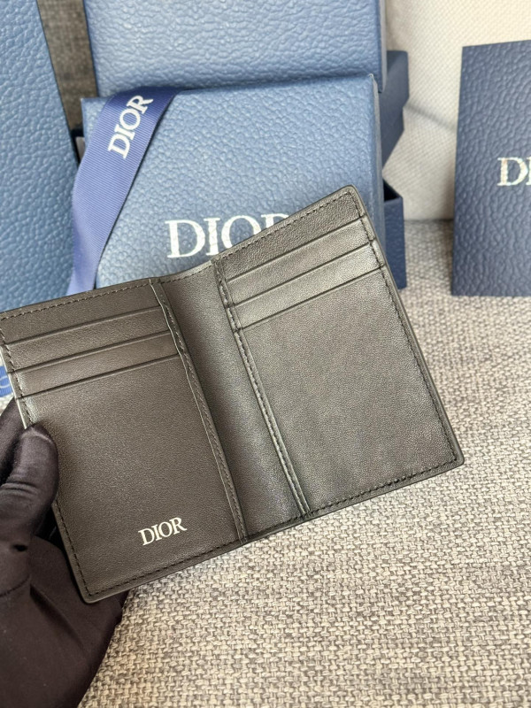 D*or wallet