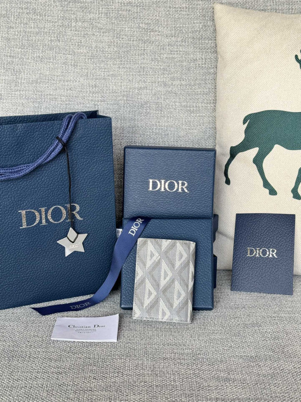 D*or wallet