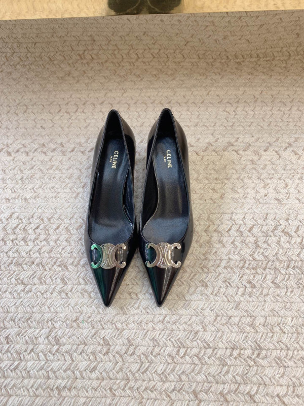Ce**e pumps