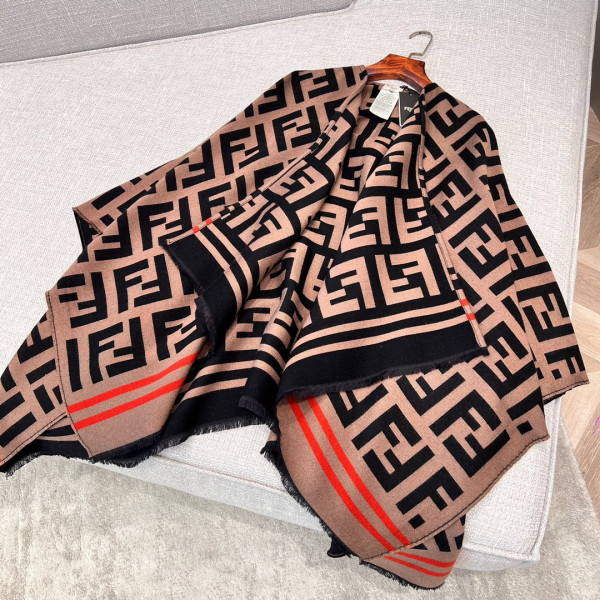 F**di poncho