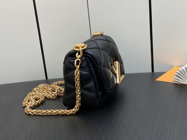l**is V*t*n pico go-14-15*10*6.5cm