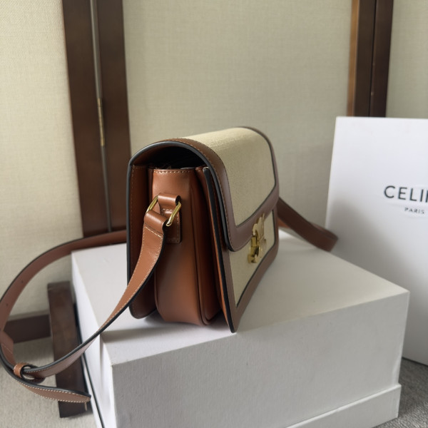 Ce**e teen triomphe bag