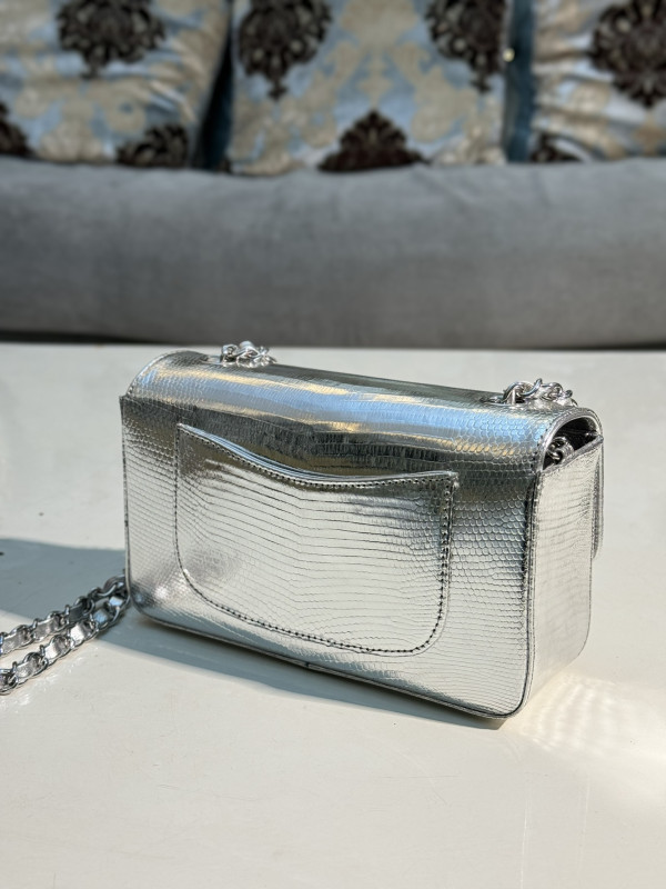 CL FLAP BAG 20CM