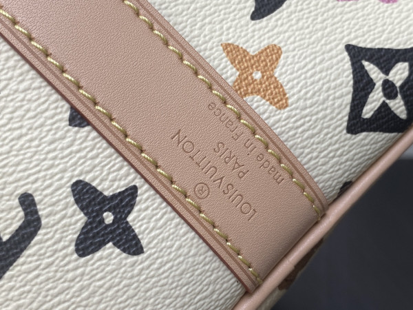 l**is V*t*n keepall bandouliÈre 50
