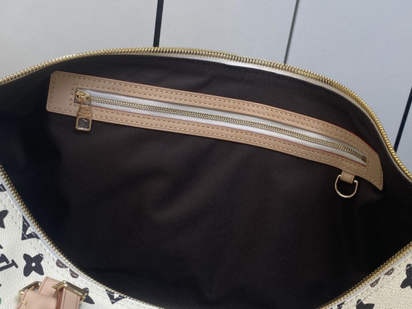 l**is V*t*n keepall bandouliÈre 50