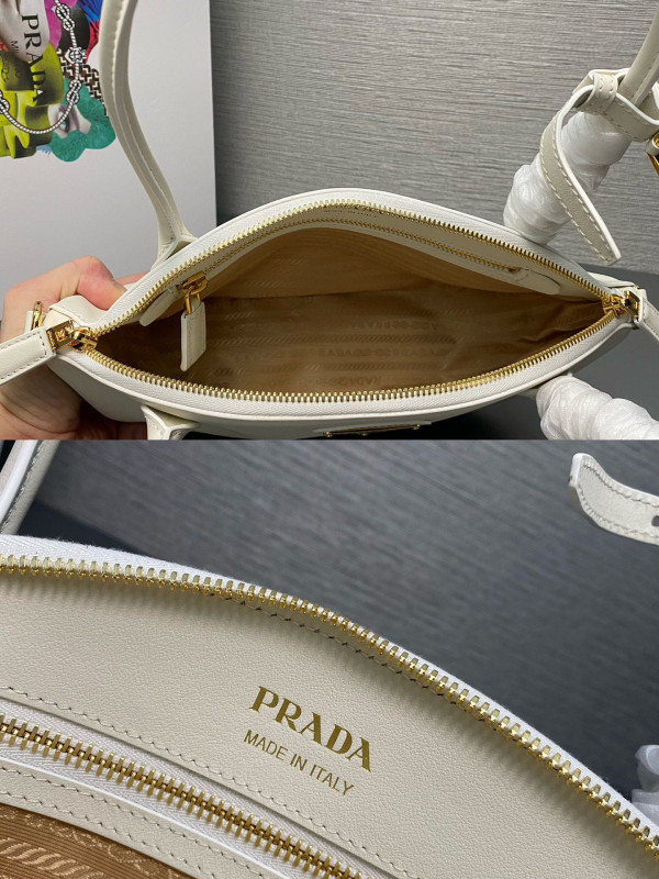 Pra*a leather handbag-31x16x11cm