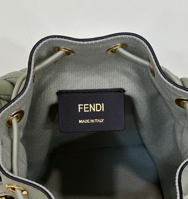 F**di mon tresor-12*18*10cm